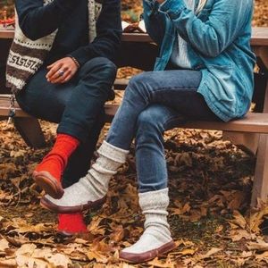 Women’s Acorn Chunky Knitted Slipper Sock 9.5-10.5